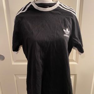 Adidas T-Shirt